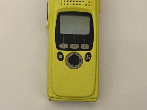 Motorola XTS5000R Model II 700/800Mhz P25 9600 Digital Radio H18UCF9PW6AN Yellow - Picture 5 of 11