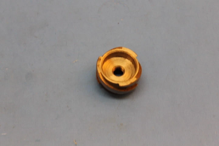 NOS YAMAHA YD3 YDS2 YDT1 EMBRAGUE TORNILLO EMPUJE PIEZA # 150-16341-00-00 Foto 3 de 4