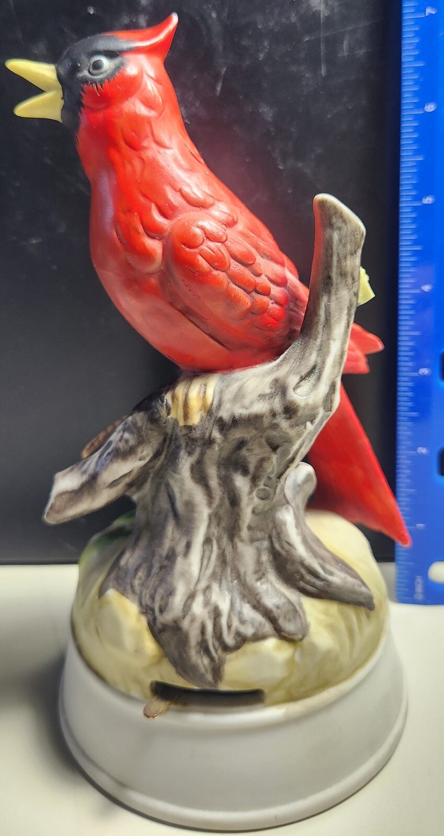 Cardinal Music Box Figurine Andrea by Sadek Made in Japan 7