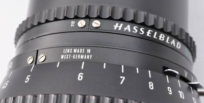 Near Mint Hasselblad Carl Zeiss Sonnar T* C 250mm f/5.6 MF Lens