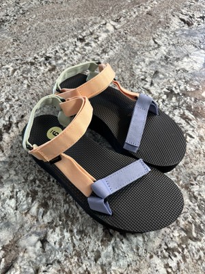 Teva Flatform Universal Light Multi Platform Sandals Womens Size 9 Colorblock