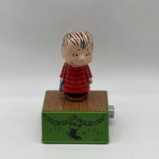 Hallmark Peanuts LINUS 2017 Dance Party w/ Music & Motion Figure - NEW
