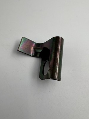 NOS Snapper OEM 7032593 Bail Catch