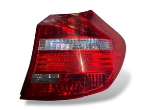 BMW 1 E81 E87 2010 Hinten rechts Rückleuchte Heckleuchte 7164956 KRG2739