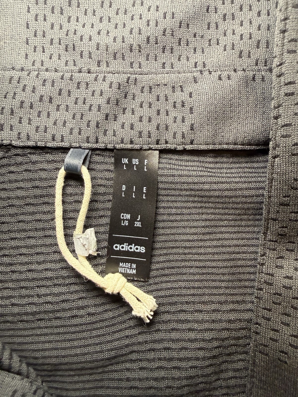 Multiple shirts bundle - image 3