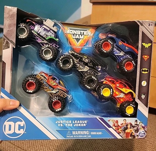 Spin Master Monster Jam DC 5 Pack Justice League vs Joker 6494