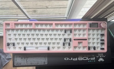 Aula F108 Pro Mechanical Keyboard - see details (keycaps and switches incl.)