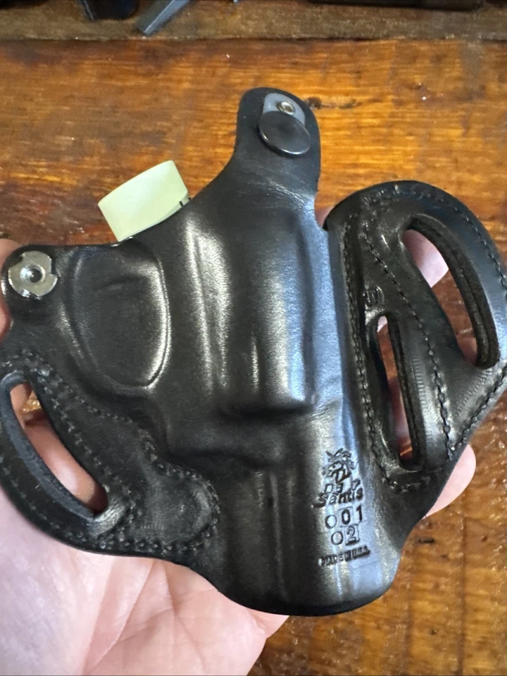 DESANTIS Thumb Break Scabbard Left Handed BLK leather Smith and Wesson J Frame - Image 4 of 4