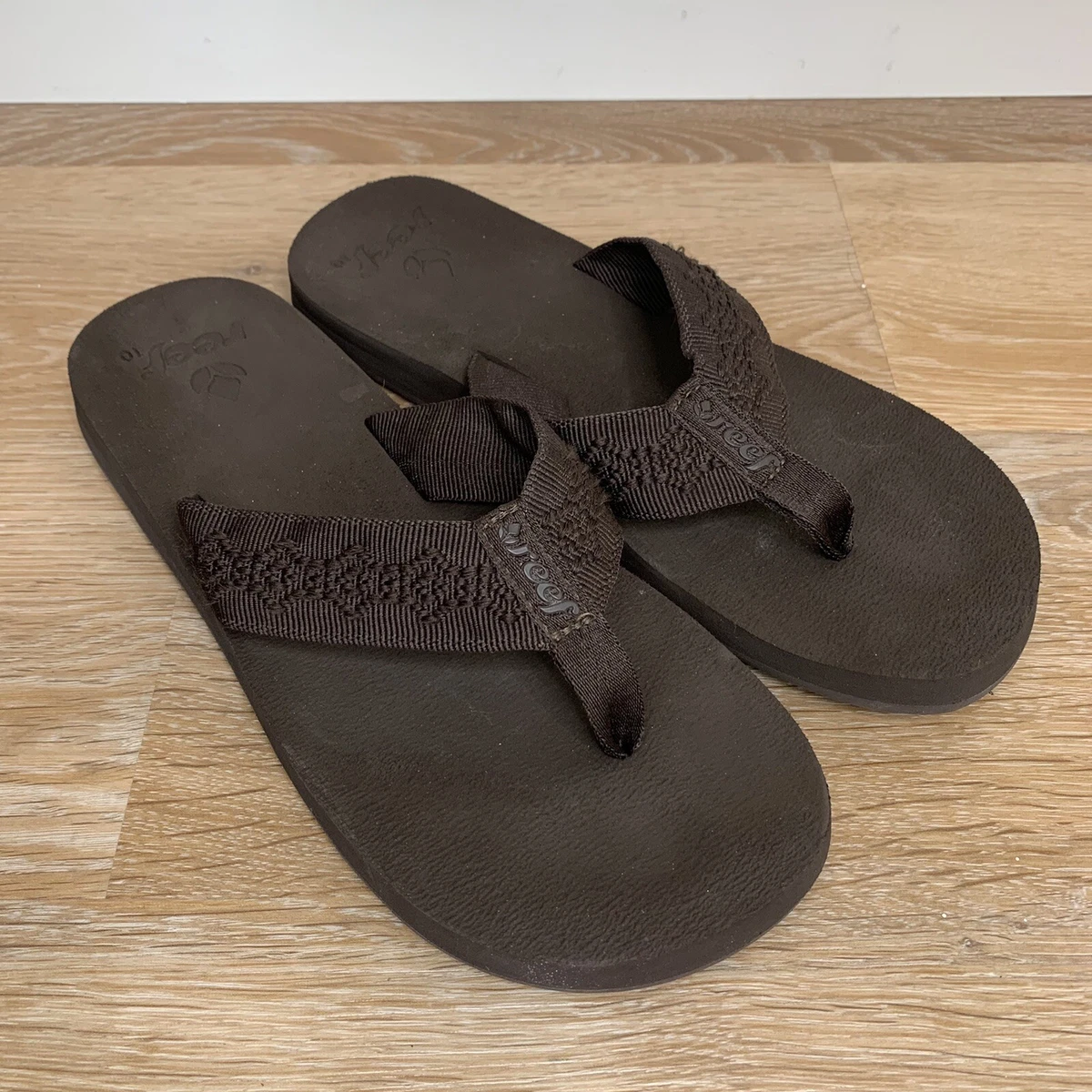 Reef sandy hotsell flip flops