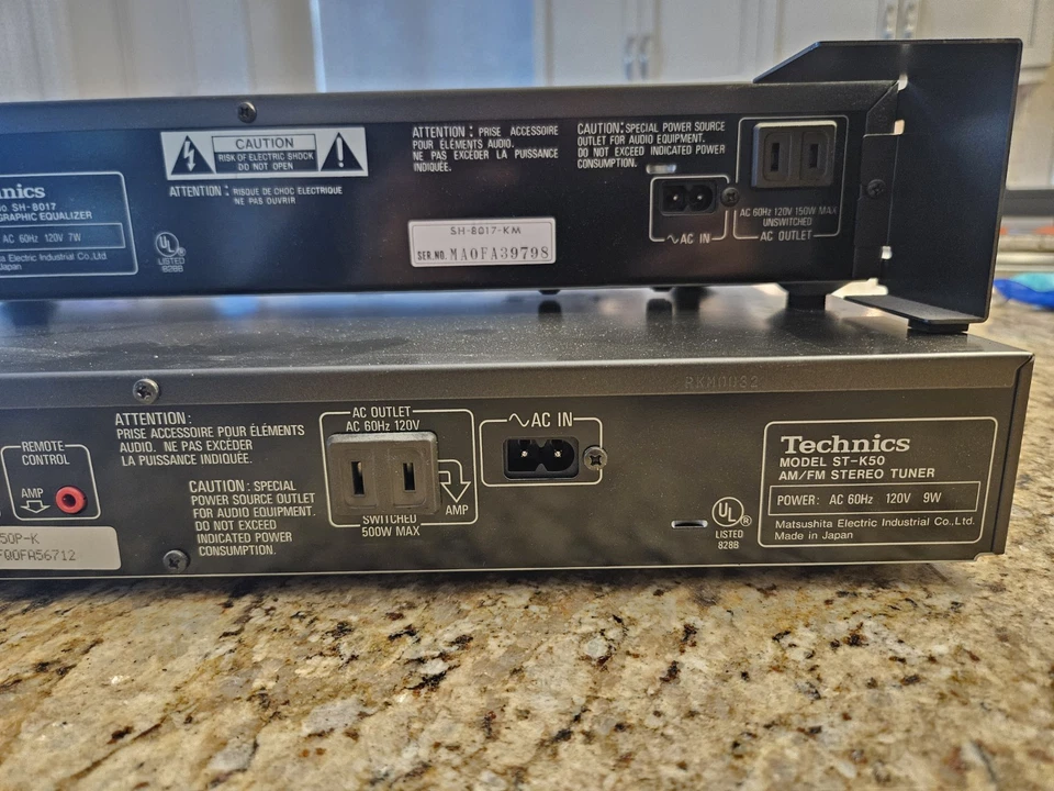 Ecualizador gráfico estéreo Technics SH-8017 + Sintonizador AM/FM de cuarzo ST-K50 - Probado Foto 4 de 4
