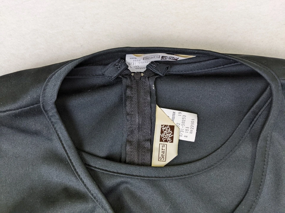 Vestido y chaleco para mujer vintage años 70 negro manga larga talla 18,5 Foto 3 de 4