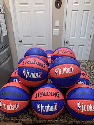 SPALDING JR.NBA YOUTH BASKETBALL NBA RED WHITE BLUE ARENA EXCLUSIVE 27.5  9-11