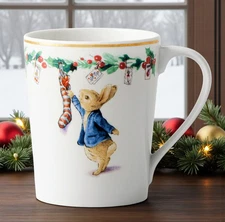 Williams Sonoma Peter Rabbit Christmas Mug 15.1 OZ NEW Holiday Rabbit