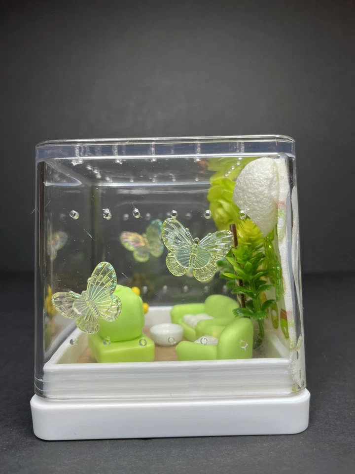 Gabinete de aranha saltadora verde para sala de estar  - Imagem 2 de 3