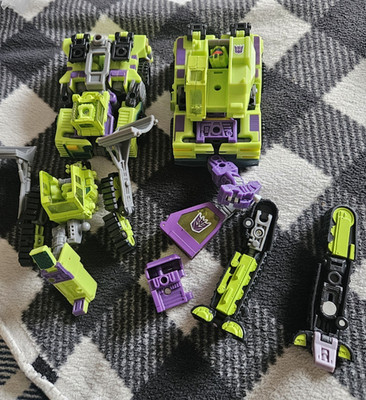 Transformers Rid Landfill Constructicon Devastator Incomplete 2001 Target