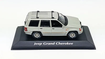 Maxichamps 1/43 Jeep Grand Cherokee 1995 Silver Diecast Model Car SUV Collectibl - Photo 1/3