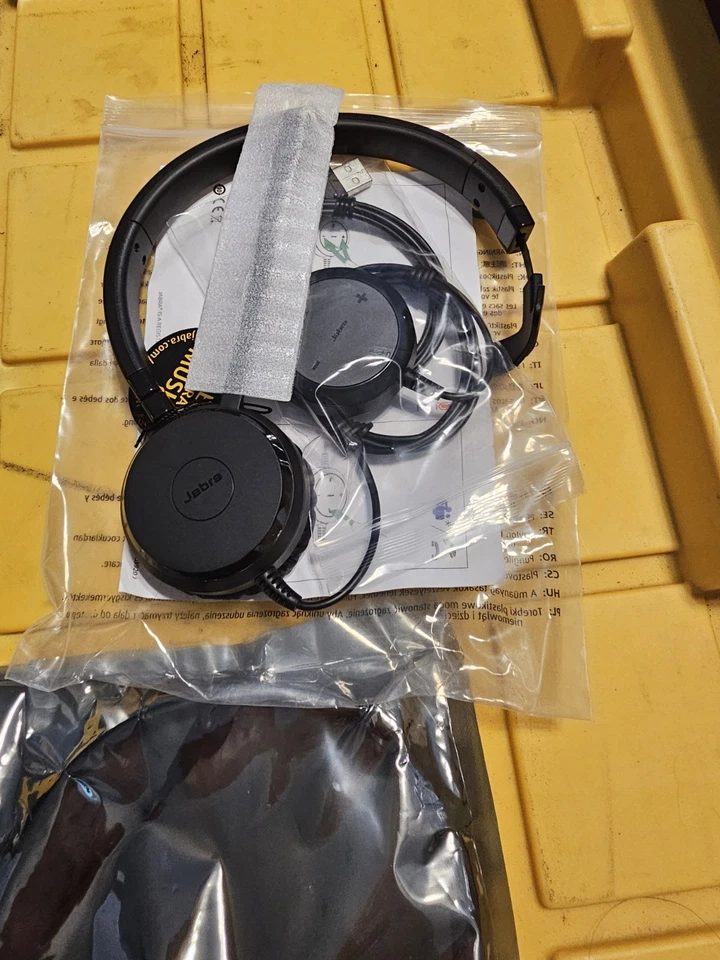 Computer accessory lot - Image 2 of 4