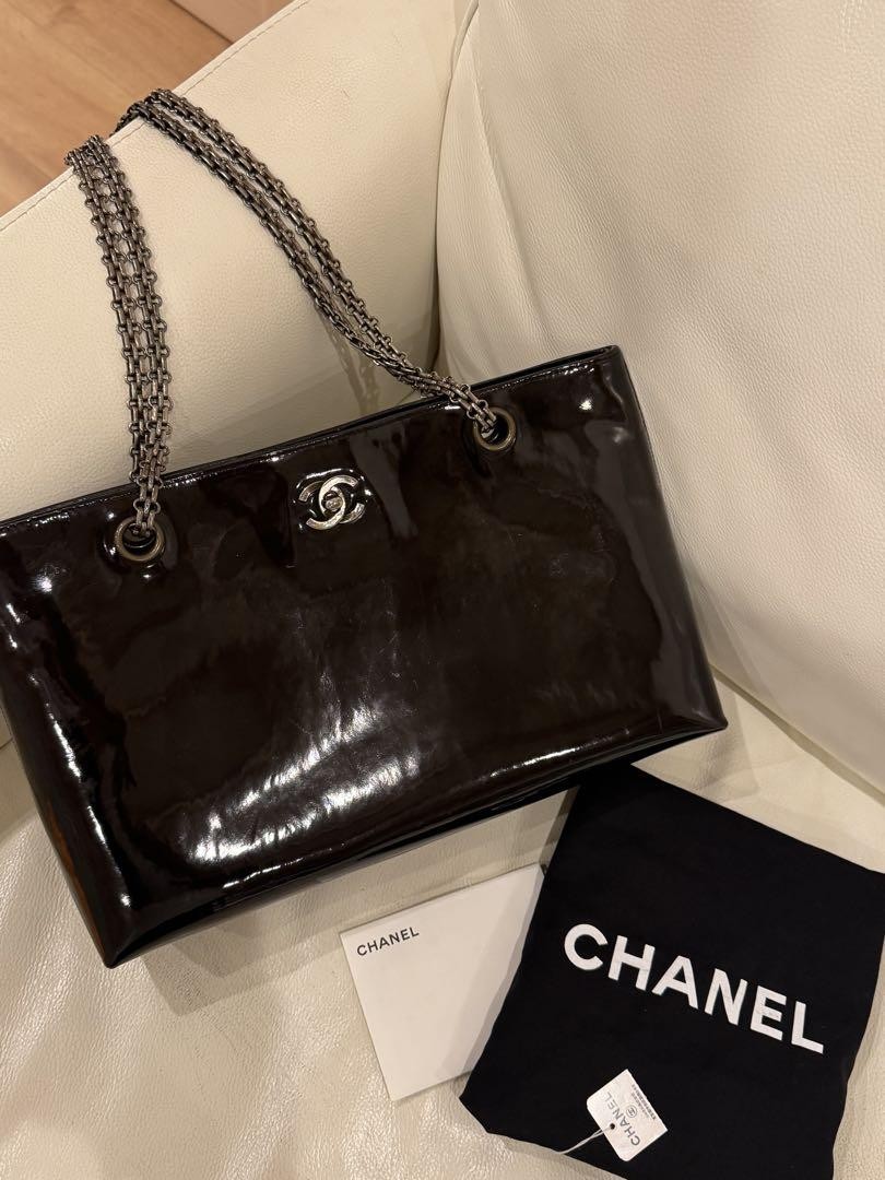 Chanel Black Patent Leather Chain Shoulder Bag Used From Japan