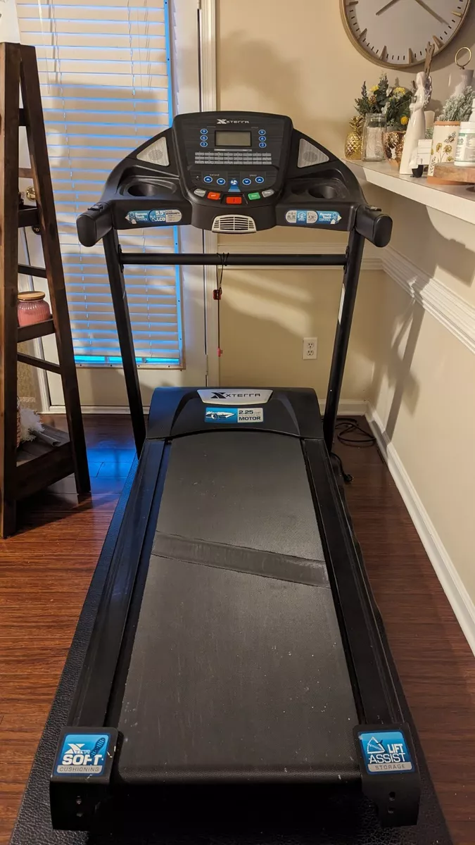 Tr 300 online treadmill