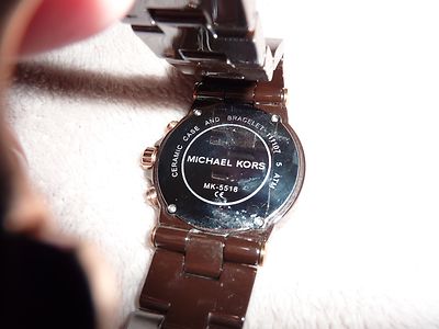 Michael Kors Ceramic MK5518 Wrist Watch for Women  display picture 1