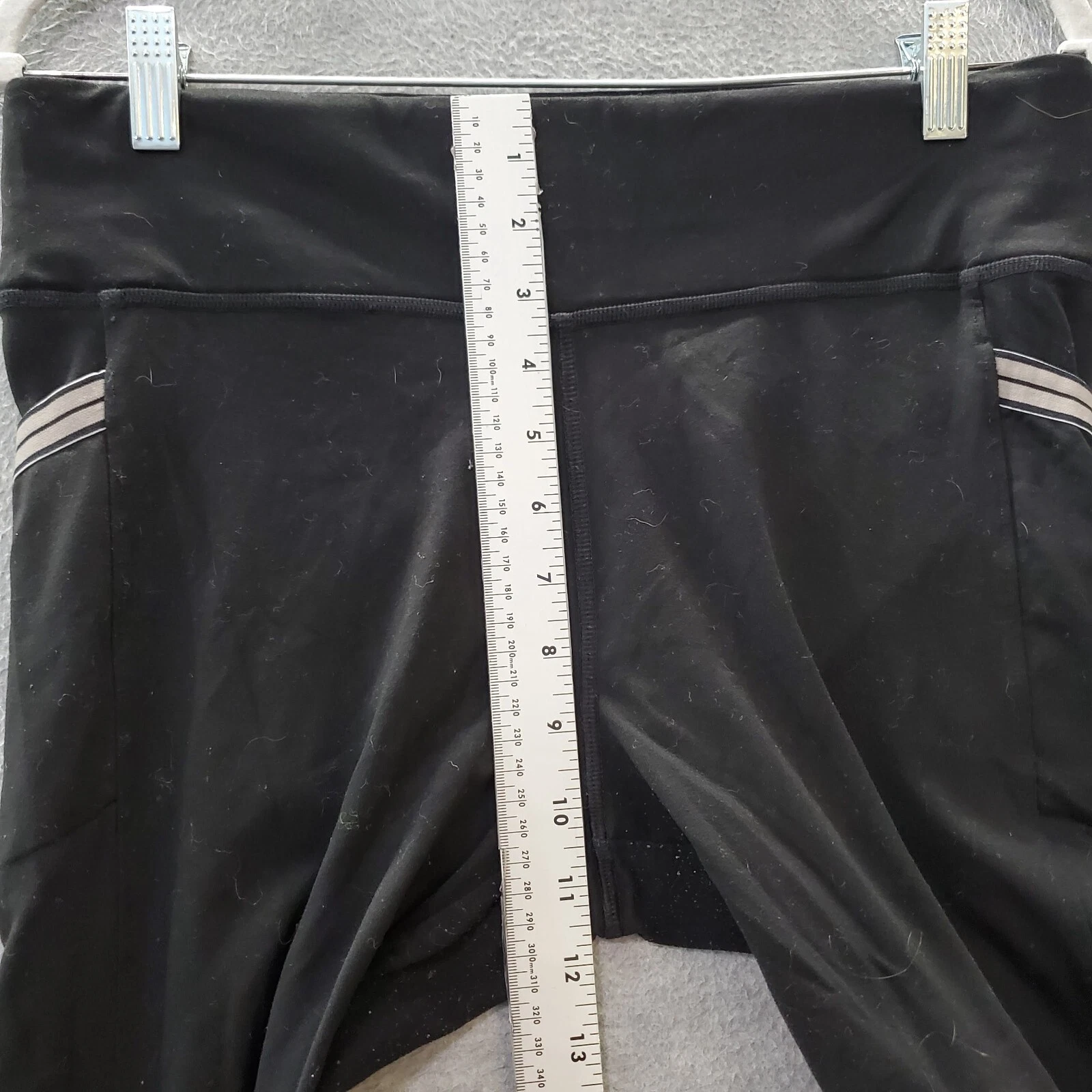 victoria-secret-vs ultimate legging yoga pants