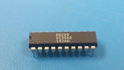 (1pc) DS229 Line Transceiver, 1 Func, 3 Driver, 3 Rcvr, CMOS, PDIP20