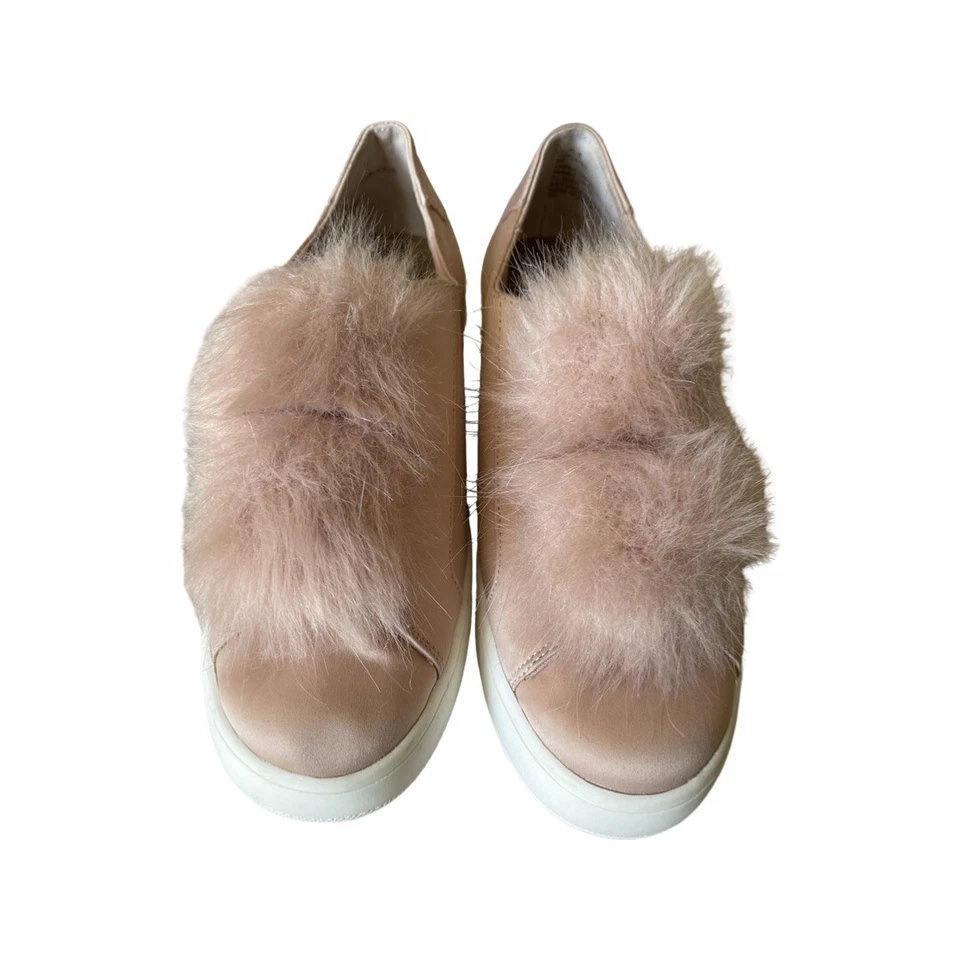 Steve Madden Furlie Zapatillas, pompones rubor rosa, talla 8, niña suave, Foto 2 de 4
