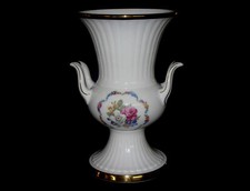 Wazon amfory w kształcie kubka z manufaktury Seltmann-Weiden ze złotą krawędzią