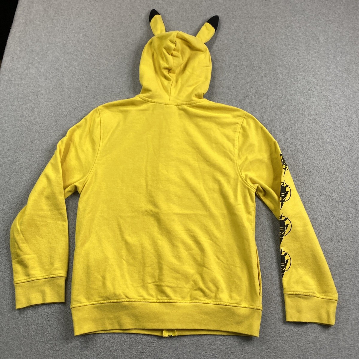 Official Pikachu Hoodie Youth 2XL Full Zip Sweatshirt 2023 Pokemon
