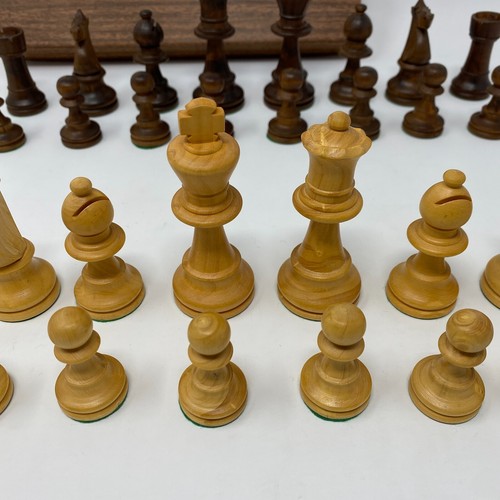 The Grandmaster Chess Set - Wood Pieces Only Complete The Elements of Chess - Picture 8 of 11