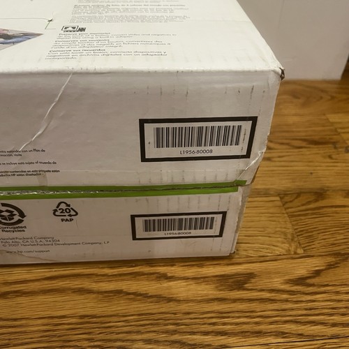 New in Box HP ScanJet G4010 Flatbed Scanner - Picture 13 of 16
