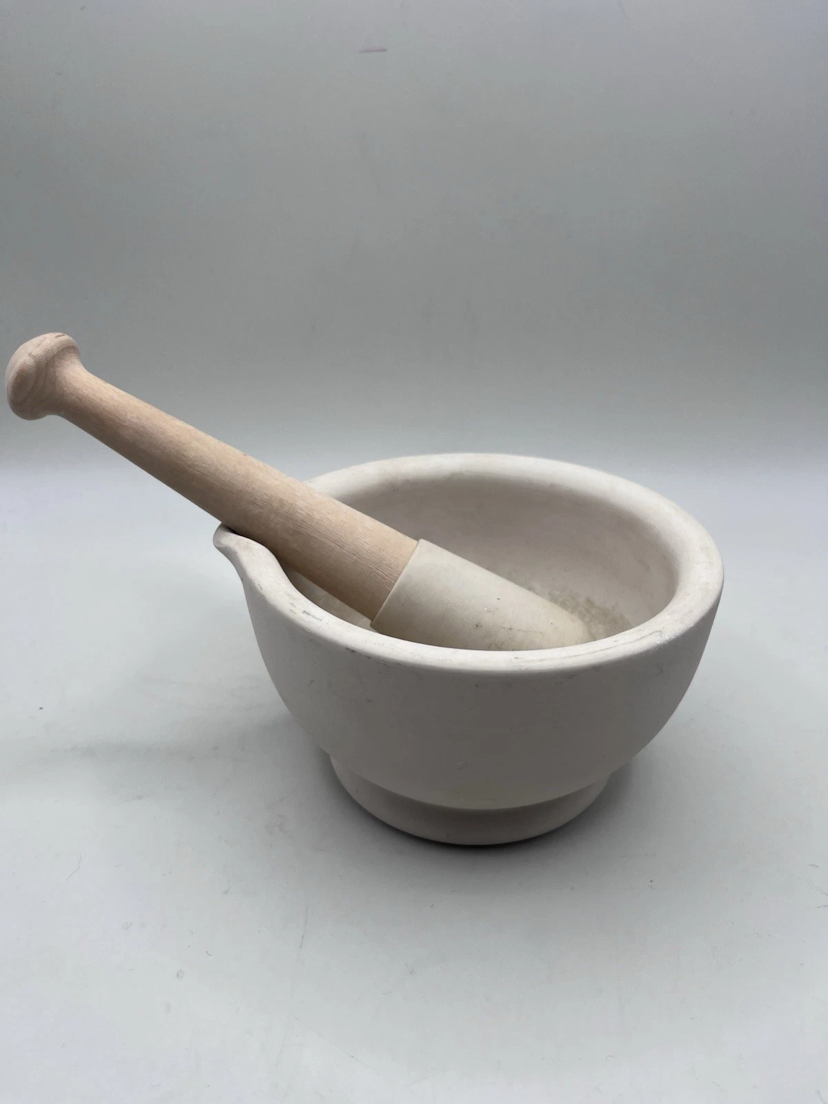 Vintage Acid-Proof Unglazed White Ceramic Pestle & Mortar, England