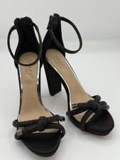  Authentic Jewel by Badgley Mischka New  Size 6  Retail 129