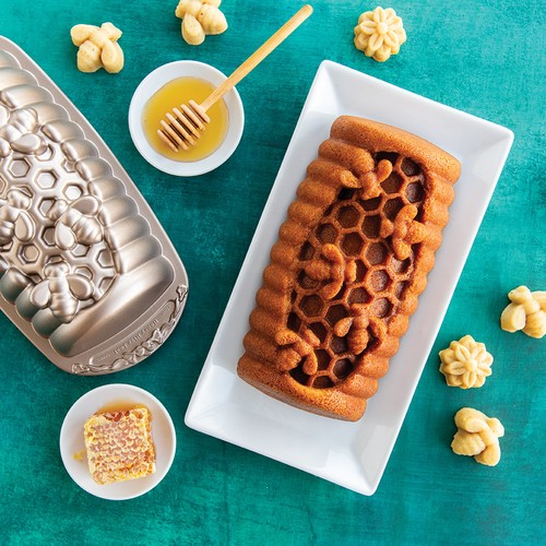 Nordic Ware Honey Hive Loaf Pan - Picture 2 of 5