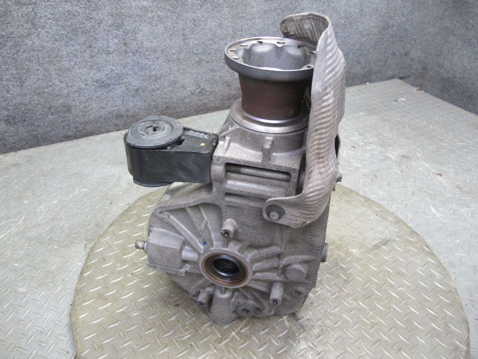 2014-2017 MASERATI GHIBLI M157 SQ4 AWD REAR DIFFERENTIAL CARRIER 2.80 RATIO