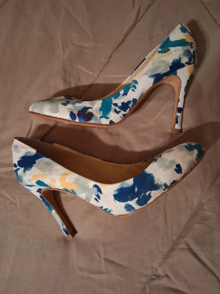 Ivanka Trump женщин Darcy3 цветочный желтый/синий/зеленый, размер 9 каблуки - Изображение 2 из 4