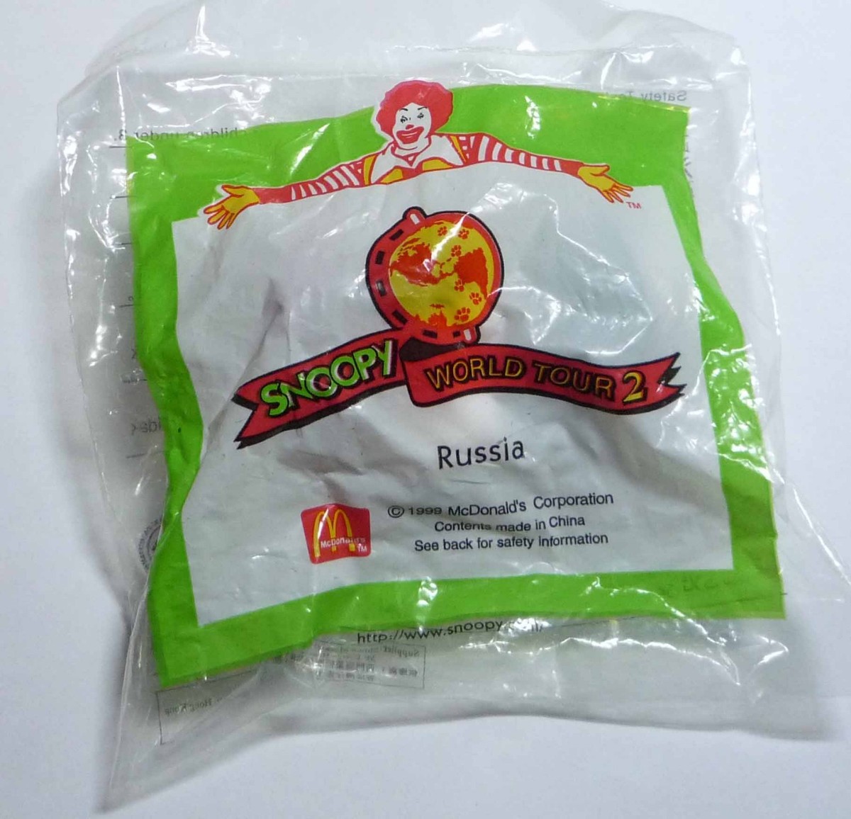 McDONALDS Snoopy World Tour 2 RUSSIA Toy Kids MINT 1999 Collect