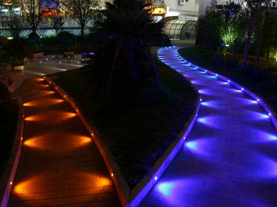 10-30X RGB LED Bright Deck Light 35mm /50mm Black WIFI Half Moon LED Step Plinth - Image 3 of 4