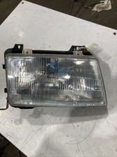 1985 - 1988 9000 89 90 5 Door Passenger Right Headlight Saab 9122680 Nice