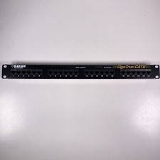 Black Box 724-746-5500 GigaTrue CAT6 JPM610A-R4 24 Port 19" 1U EUC