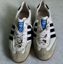 Adidas Universal, Sneaker 70er-80er Jahre, Gr. 40/ 7 1/2, Neuwertig