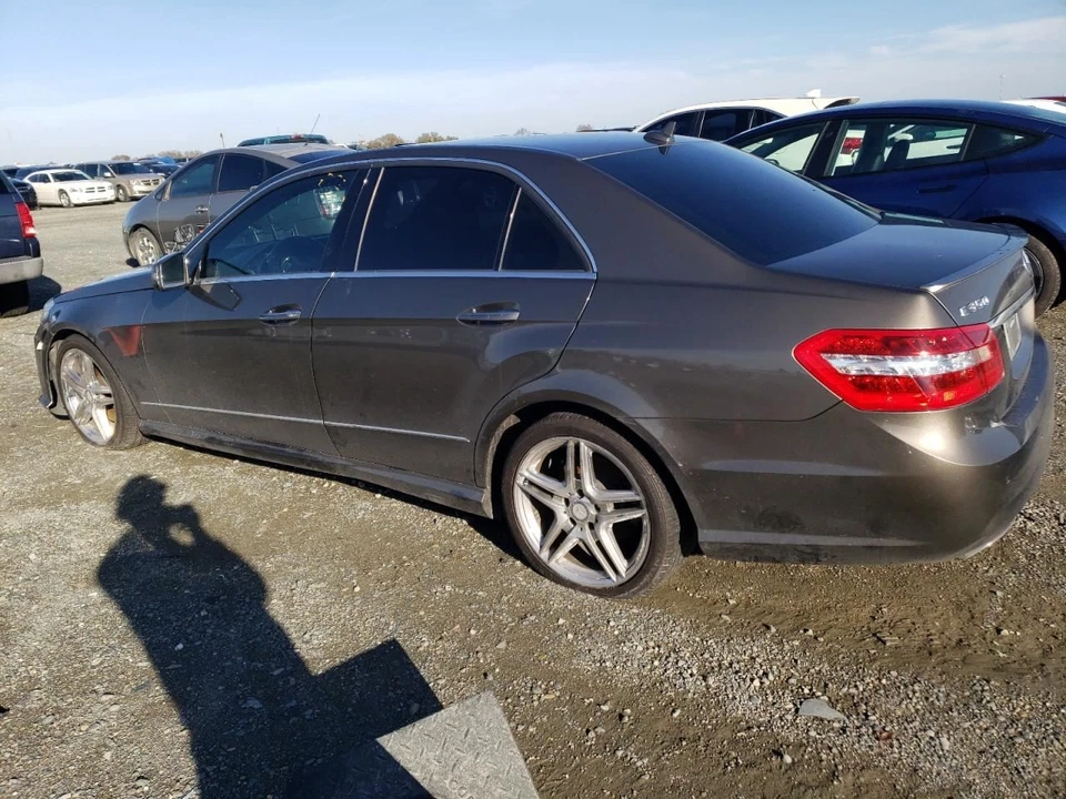 LEFT REAR SPINDLE KNUCKLE 2123500141 2010-2016 MERCEDES-BENZ E350 Foto 2 de 4