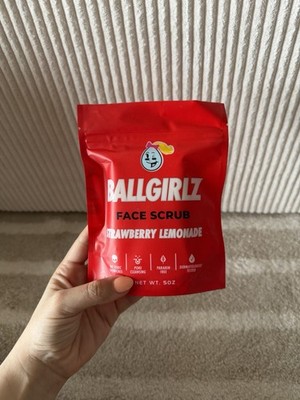 Ballgirlz FACE SCRUBS for Teen Athletes Natural Deep Clean for Sweat & Breakouts