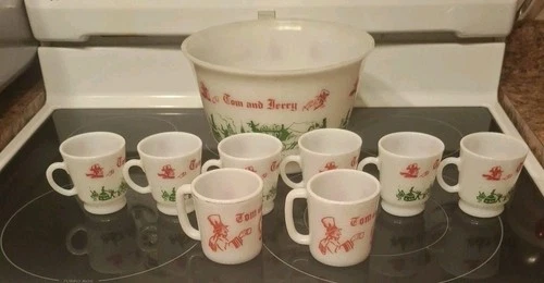 Tom And Jerry Punch  Bowl Set With 8 Mugs