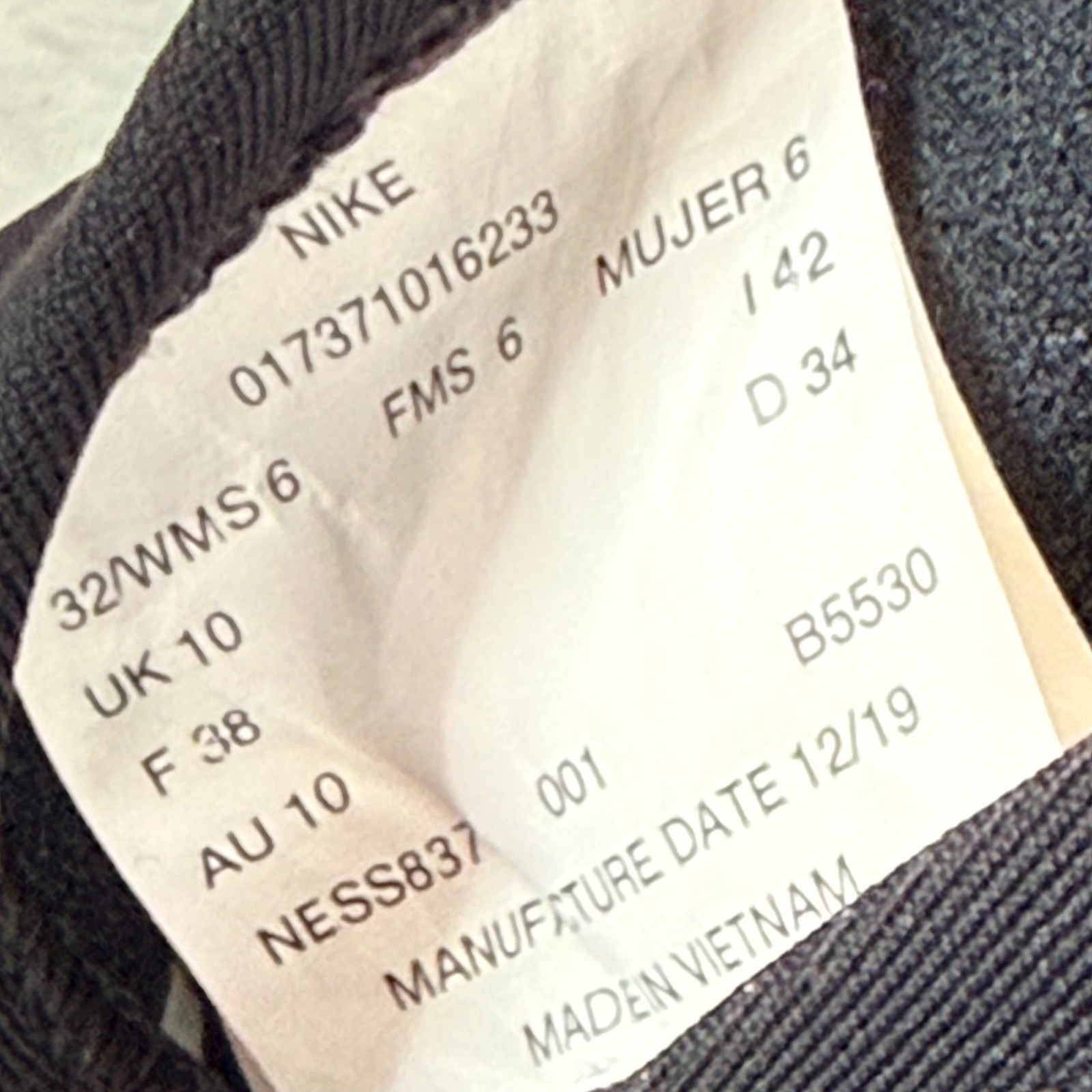 Nike Performance Athletic Training Racerback One … - image 4