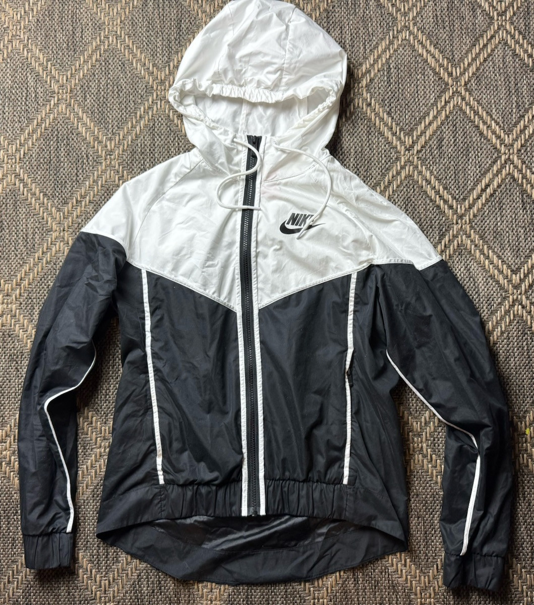 SACAI X NIKE Nike Sportswear Giacca Windrunner Donna Taglia S Nero Bianco Felpa con Cappuccio