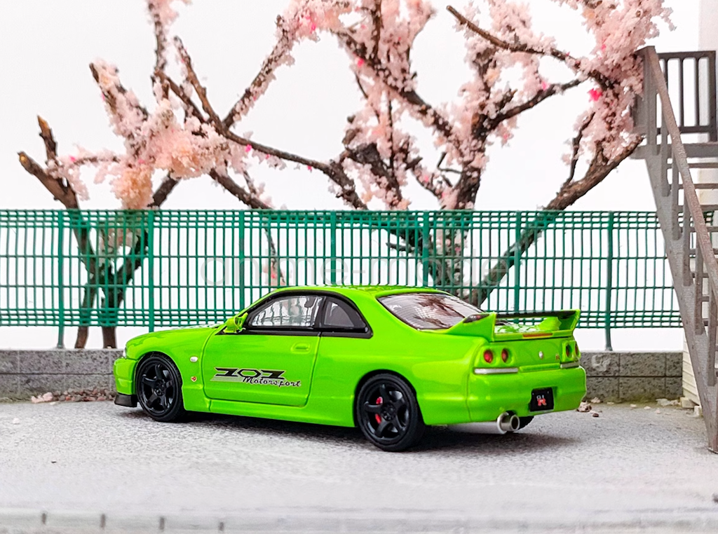 FH 1:64 Green Skyline GTR R33 Racing Sports Diecast Metal Car New