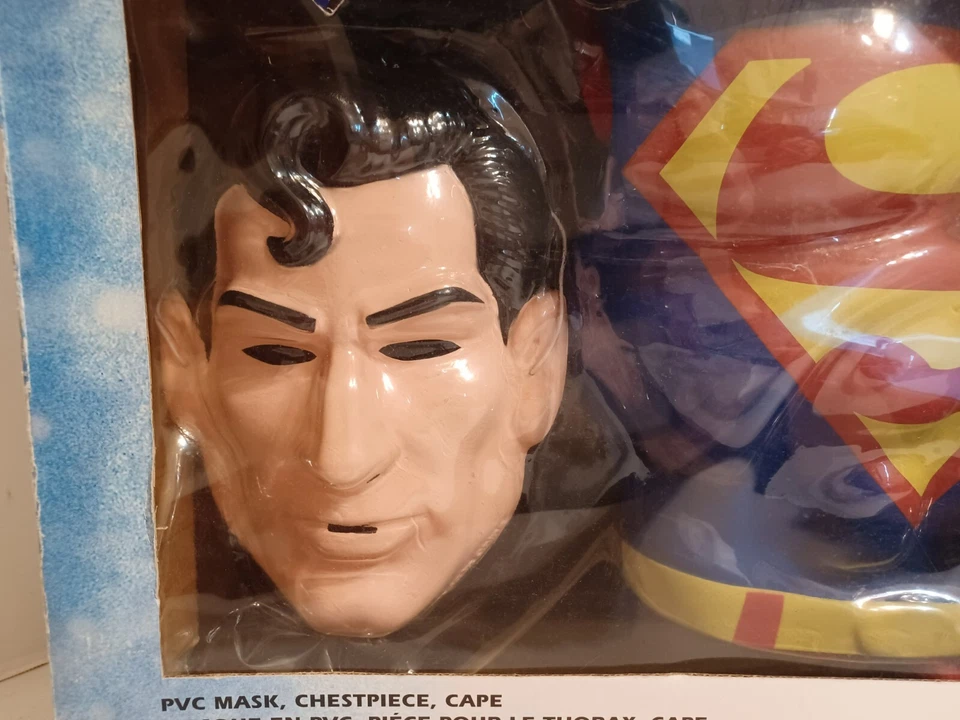 Disfraz de Halloween Superman azul para niño de 4 a 8 años máscara capa pieza de pecho Foto 3 de 4