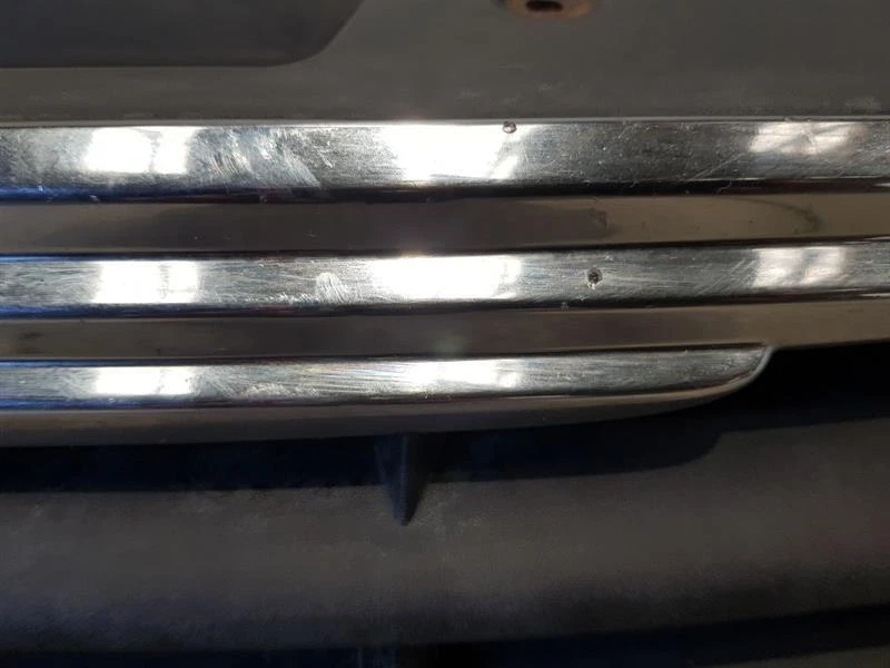 MK4 Chrysler Grand Voyager 2001-2007 parrilla delantera Foto 4 de 4