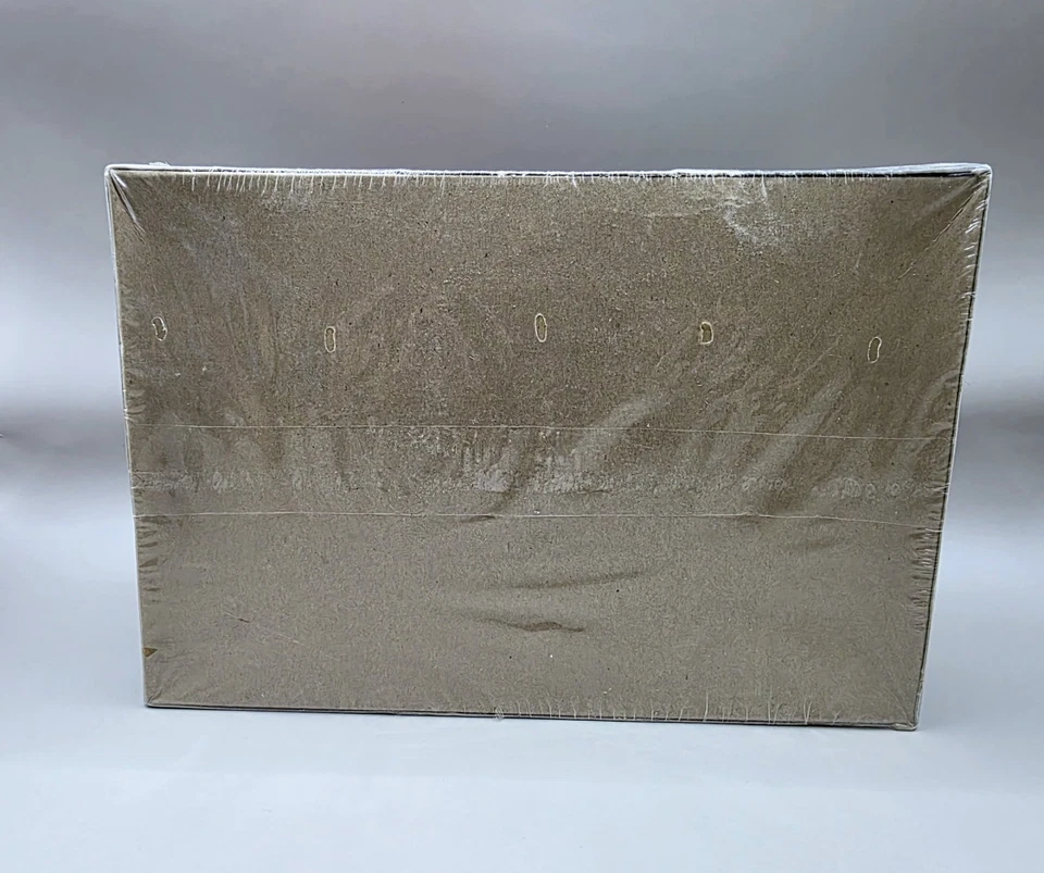 Revell 1953-1993 40th Anniversary Chevy Corvette C4 Model Kit 1:24 #7693 Sealed - Image 3 of 4